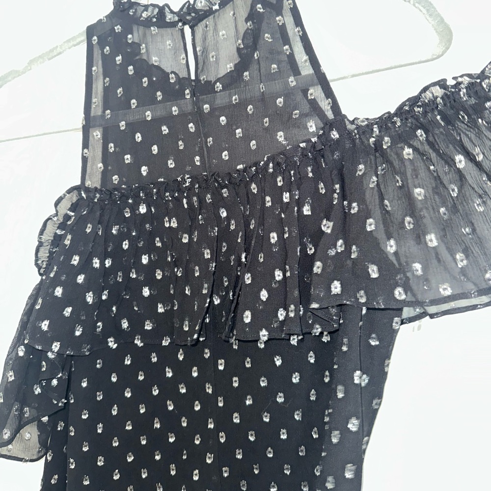 Rebecca Taylor Black Silk Off the Shoulder Top with Silver Threading - Picture 2 of 7